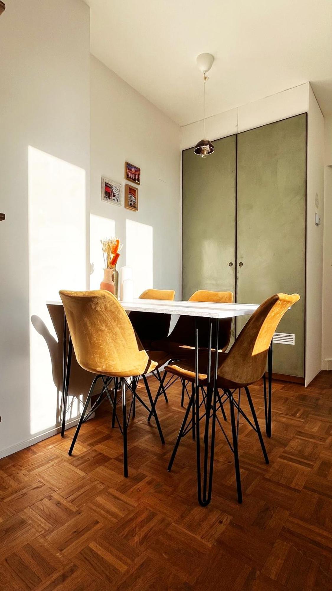 Artist's Nest *